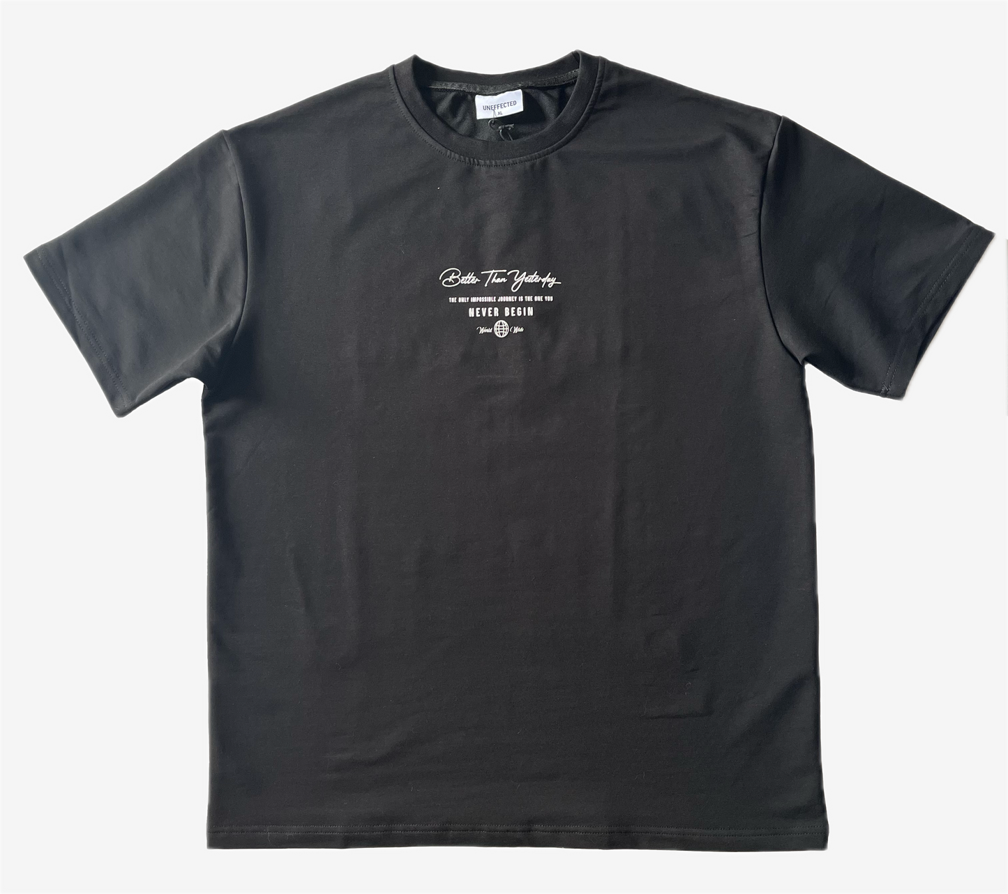T-shirt UNEFFECTED
